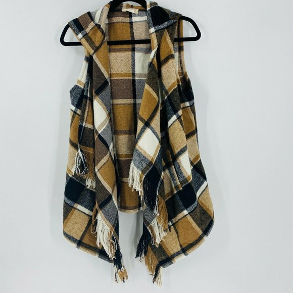 Altar'd State Jackets & Blazers - Altar'd State Peyton Fringe Vest